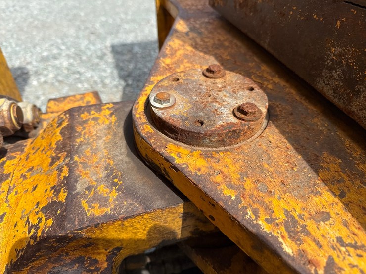 jcb-712-image-26