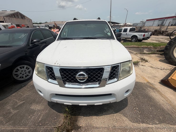 2008-nissan-pathfinder-image-6