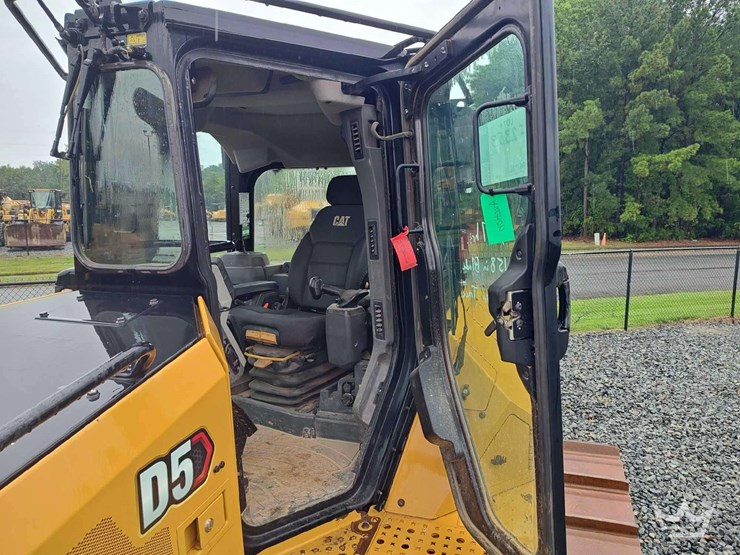 2022-caterpillar-d5-lgp-image-17