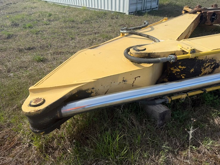 #1322-•-pc300-boom-image-13