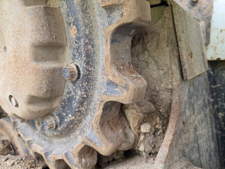 2020-bobcat-t740-image-47