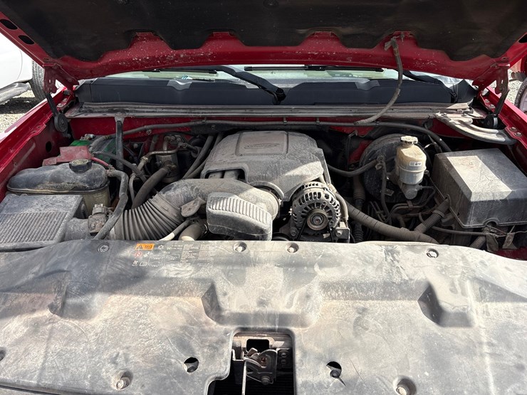 2012-chevrolet-1500-image-32