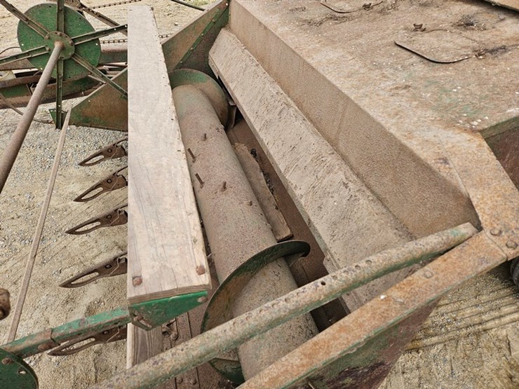 john-deere-30-image-22