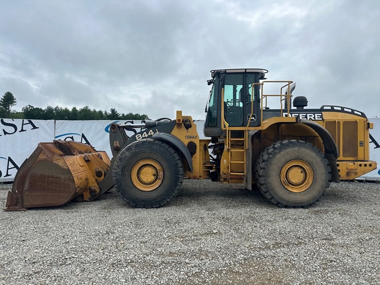 deere-844j-image-2