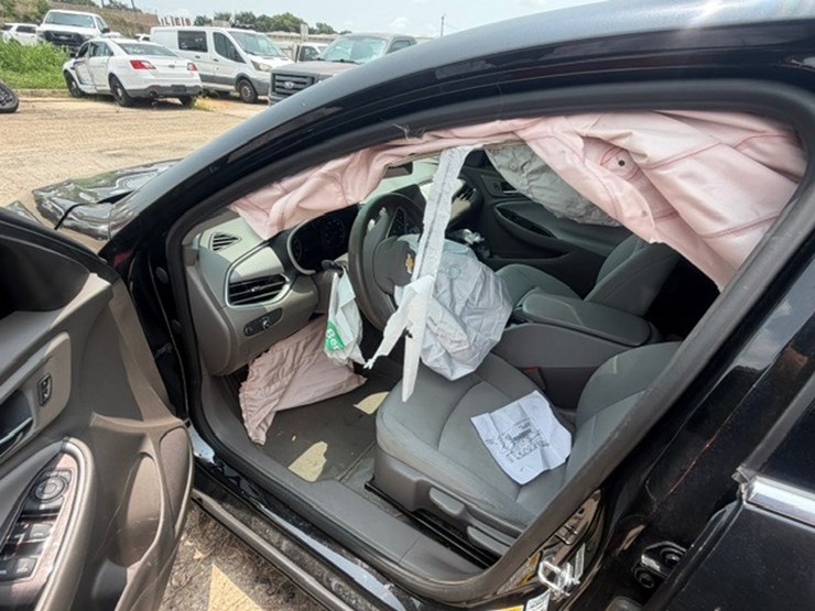 #78-•-2022-chevrolet-malibu-image-15