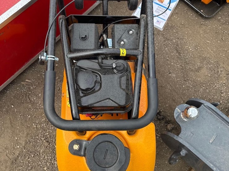 new-sdlool-co-gas-plate-compactor-model-sl90-image-2