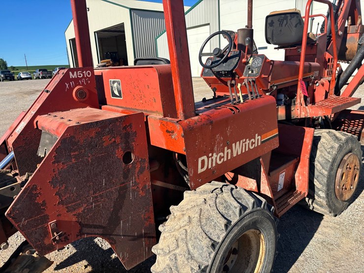 2001-ditch-witch-5110-image-13