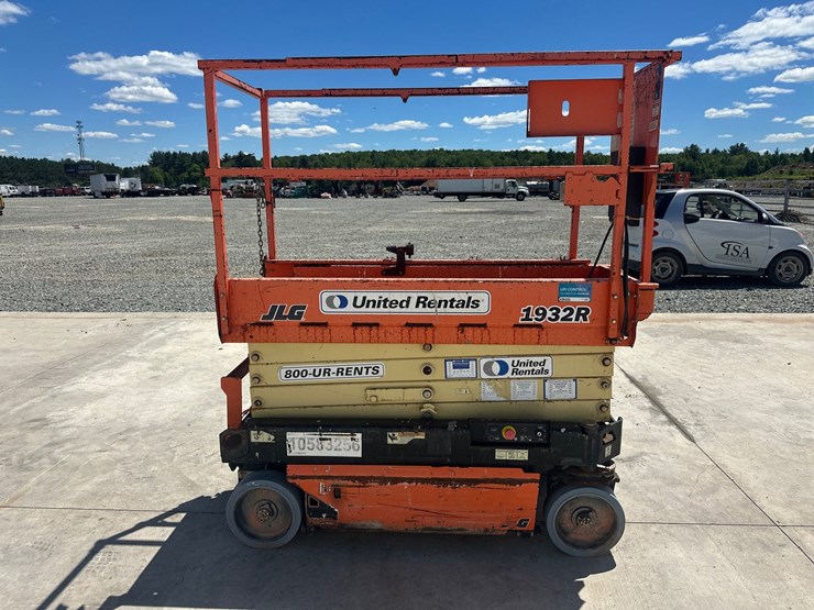 #60981-•-2017-snorkel-1932r-scissor-lift-image-6