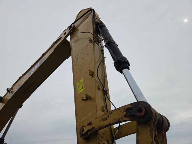 caterpillar-349el-image-20