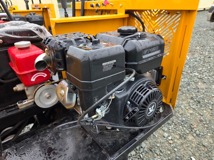 #5053-•-j1500-crawler-dumper-image-20