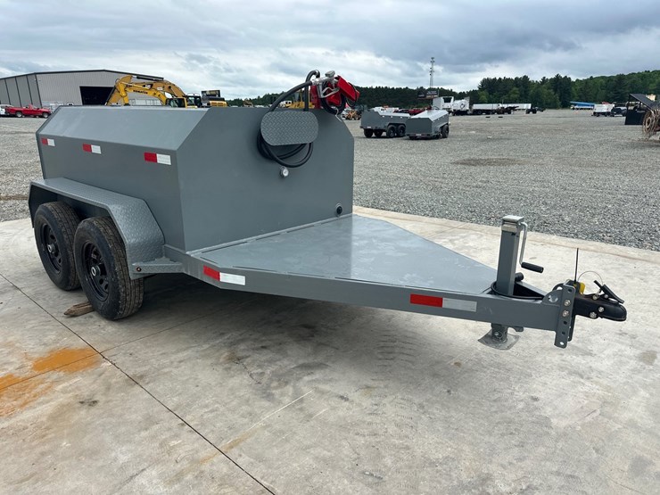 #60918-•-x-star-trailers-approx.-750-gallon-trailer-image-6