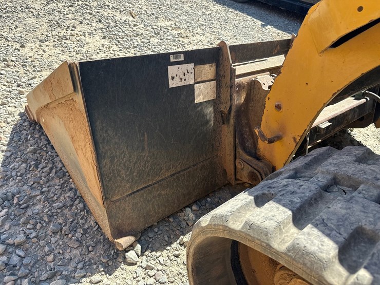 2019-caterpillar-279d-image-22
