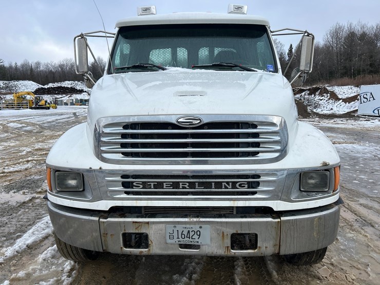 #60855-•-2002-sterling-flatbed-truck-image-8