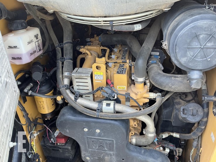 2019-caterpillar-279d-image-18