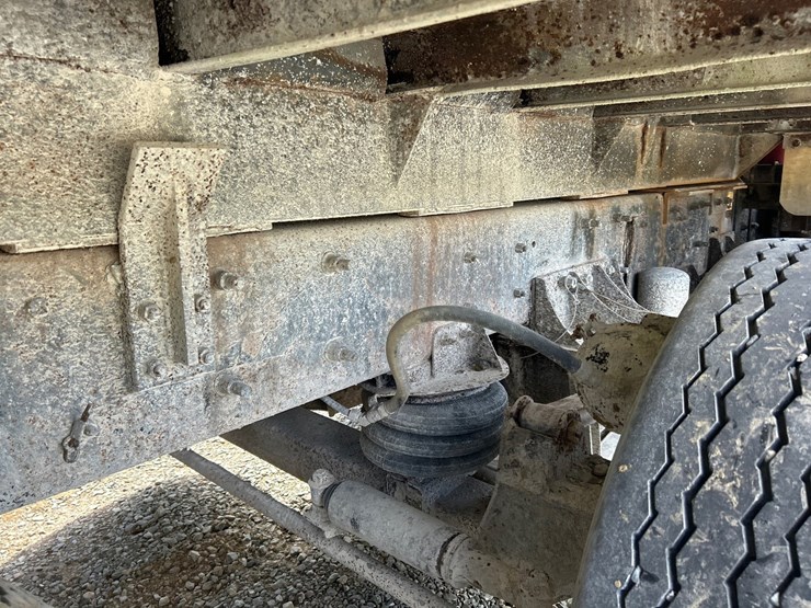 mack-dm688s-image-27