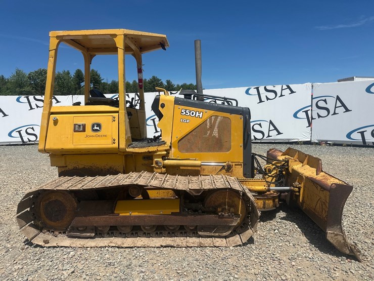 deere-550h-image-6
