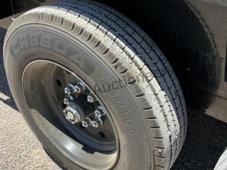 2025-maxx-d-18x-tilt-bed-trailer-image-9