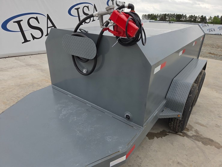 #60917-•-x-star-trailers-approx.-990-gallon-trailer-image-13