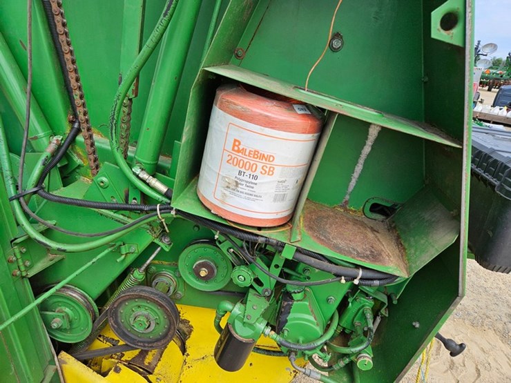 john-deere-530-image-25