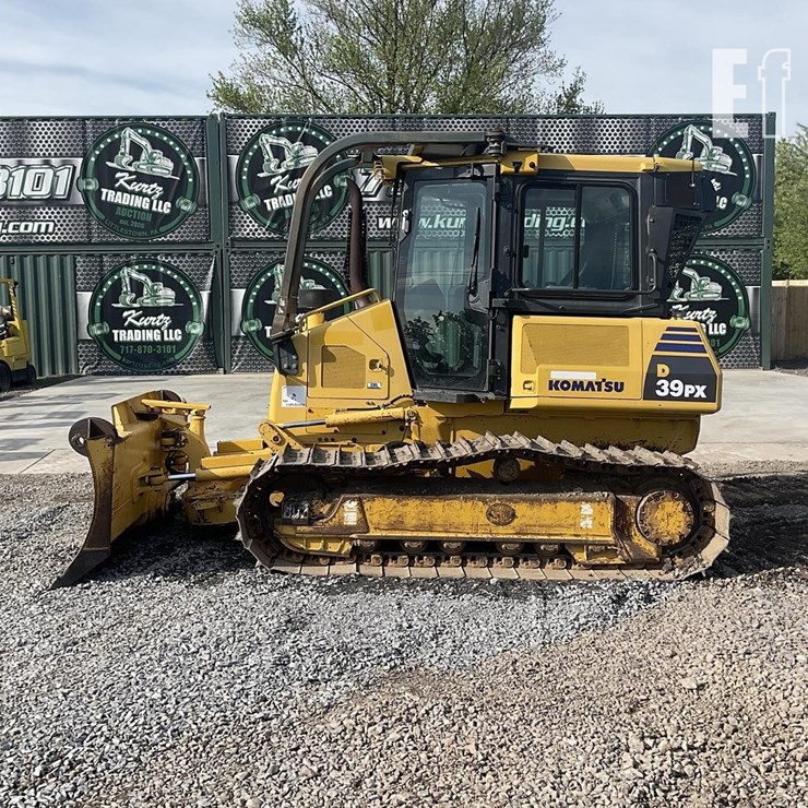2012 KOMATSU D39PX-22