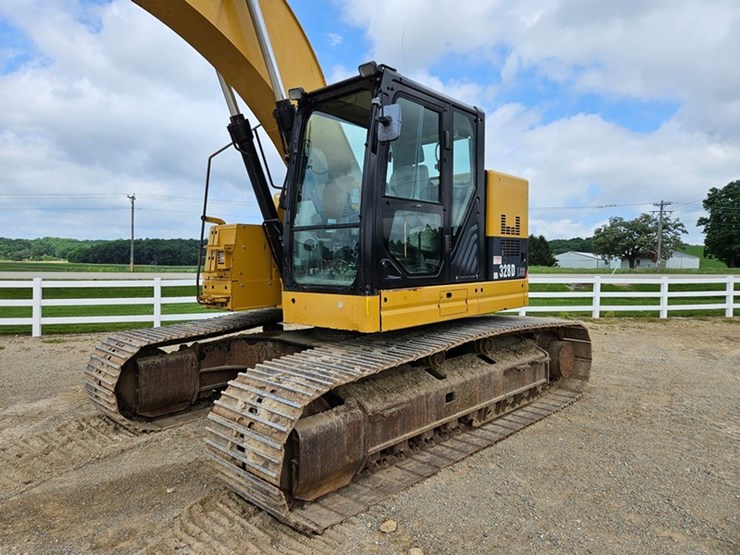 caterpillar-328d-lcr-image-15