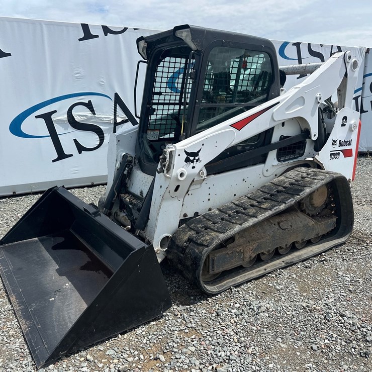 2020 BOBCAT T740