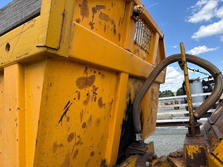 jcb-712-image-20