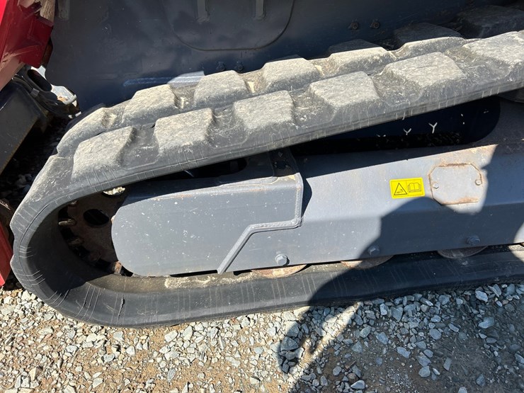 2019-takeuchi-tl10v2-image-57