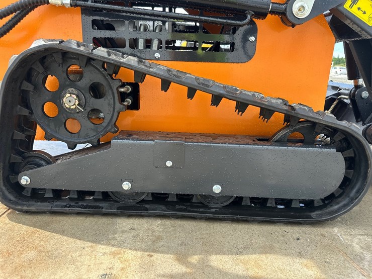 #5041-•-arteer-qb-480-mini-skid-steer-image-28