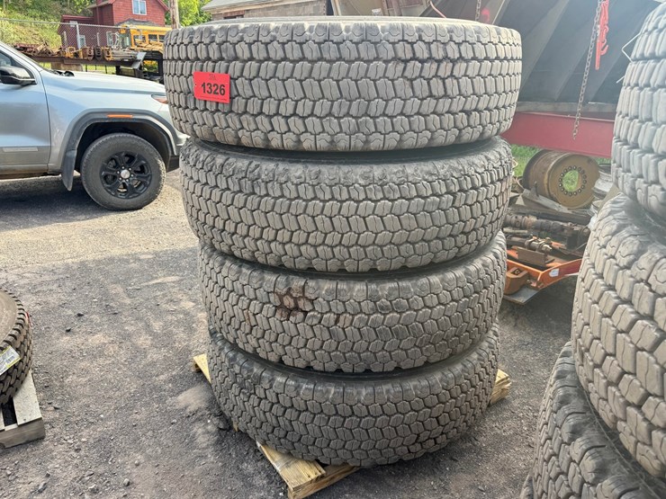 #1326-•-bridgestone-tires-with-rims-image-4