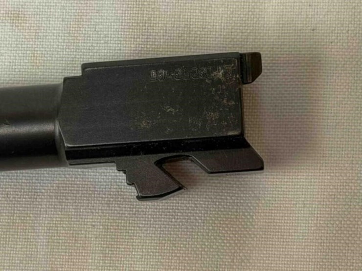 glock-pistol-image-23