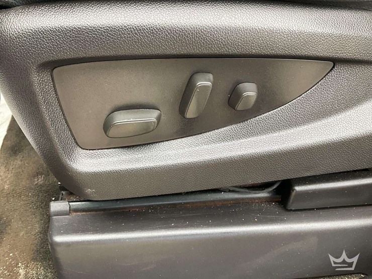 2016-gmc-yukon-xl-image-11