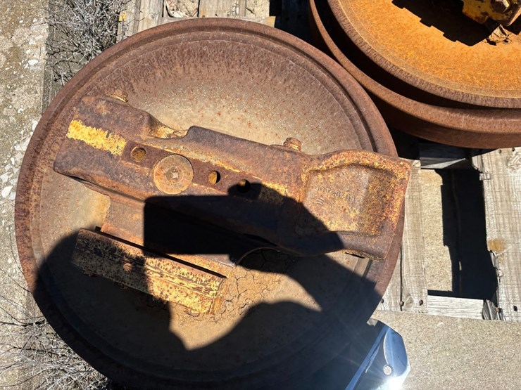 deere-750j-image-16