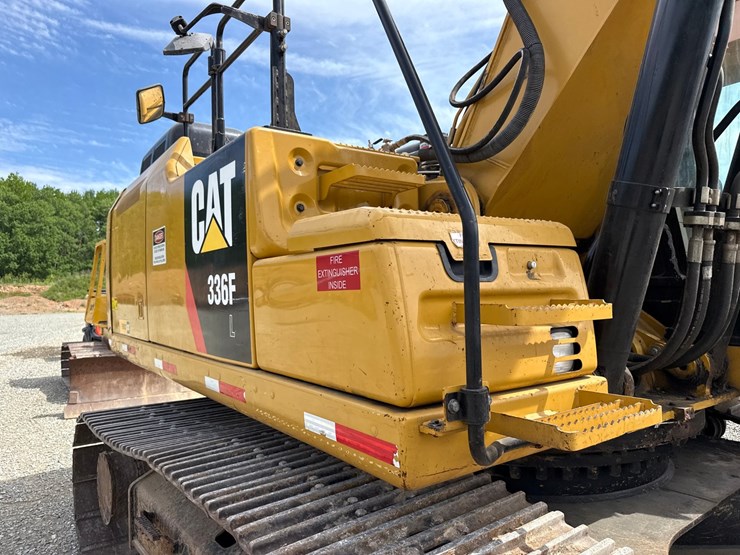 2017-caterpillar-336fl-image-28