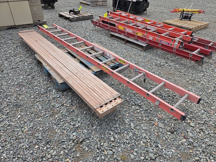 #6318-•-ladder-and-scaffolding-plank-image-4