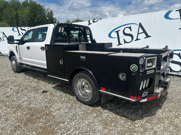 2020-ford-f350-image-3