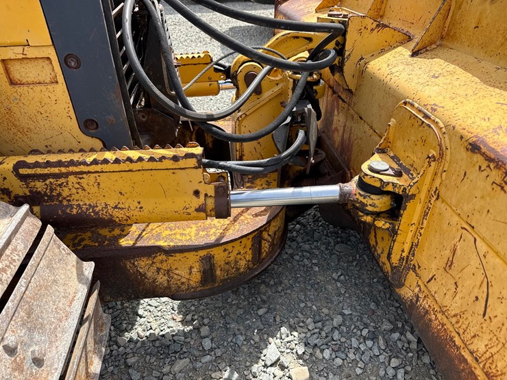 deere-550h-image-13