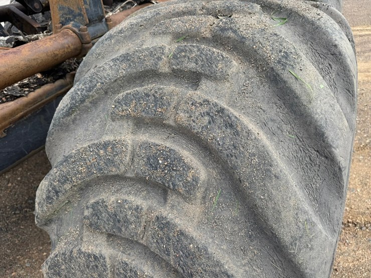 deere-1110d-image-69