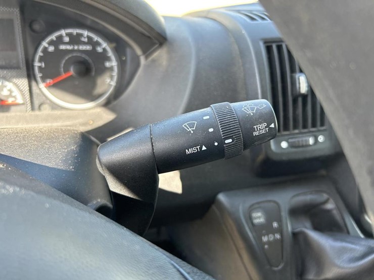 2016-ram-promaster-3500-image-33