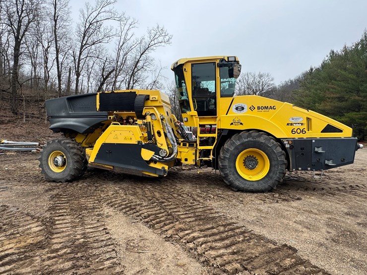 #1251-•-2016-bomag-rs5000-soil-stabilizer-/-recycler-image-5