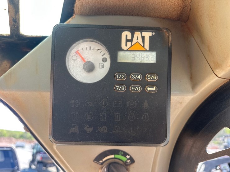 2019-caterpillar-279d-image-27