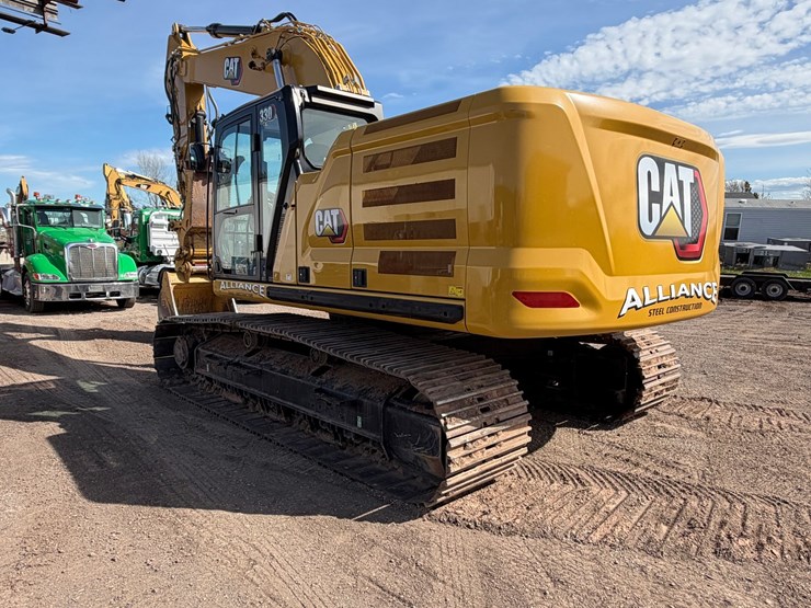 caterpillar-330-image-7