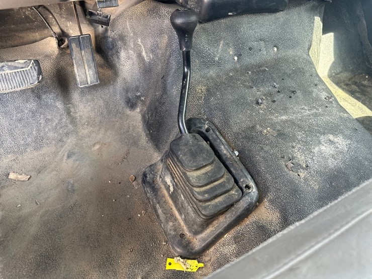 1999-ford-f250-image-33