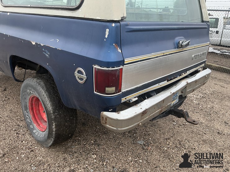1977-chevrolet-k5-image-9
