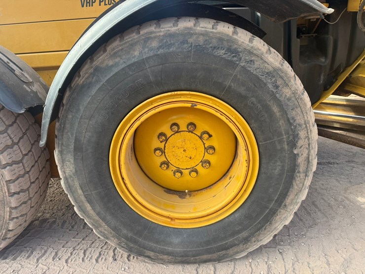 caterpillar-160m-image-188