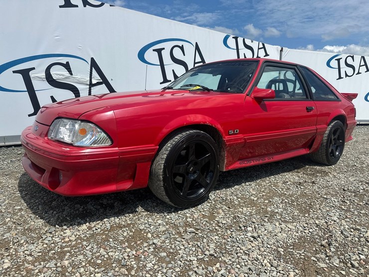 #60910-•-1990-ford-mustang-gt-image-1