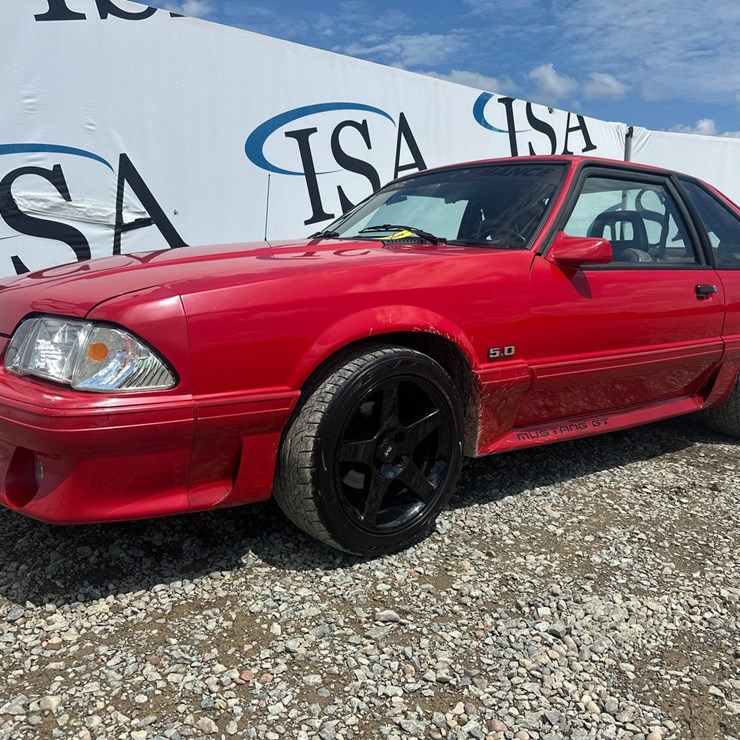 #60910 • 1990 Ford Mustang GT