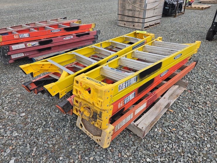 #6306-•-(6)-step-ladders-image-1