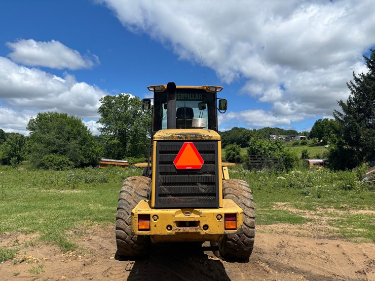 caterpillar-928g-image-3
