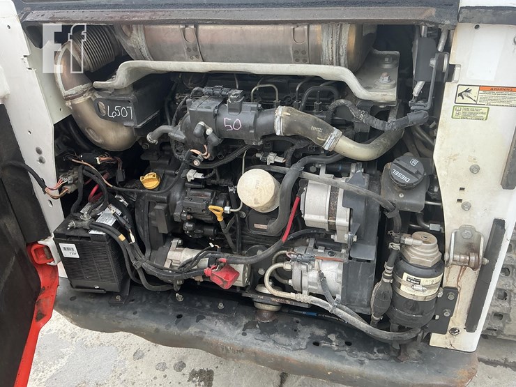 2020-bobcat-t870-image-18